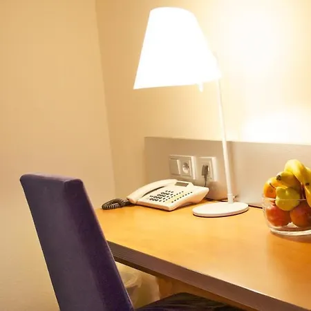 Senator Ξενοδοχείο 3*