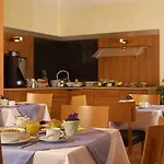Senator Hotel 3*